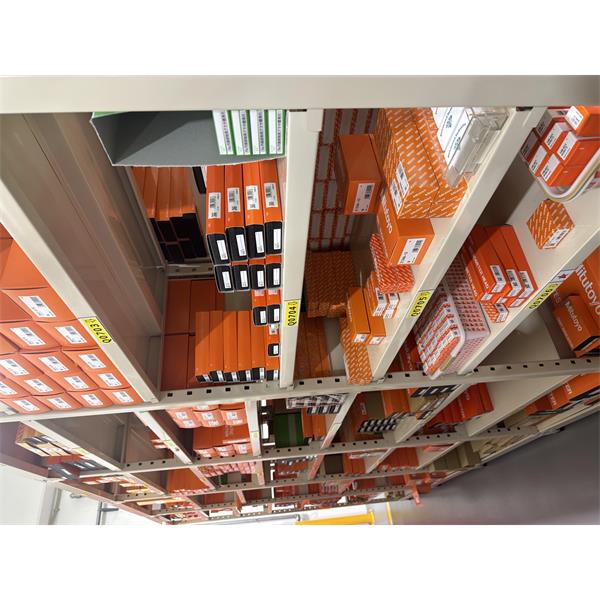 日本MITUTOYO三豐數(shù)顯指示表543-575