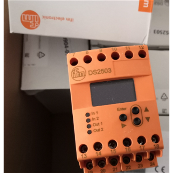 德國IFM易福門  帶模擬顯示屏的齊平式壓力傳感器 PG2735